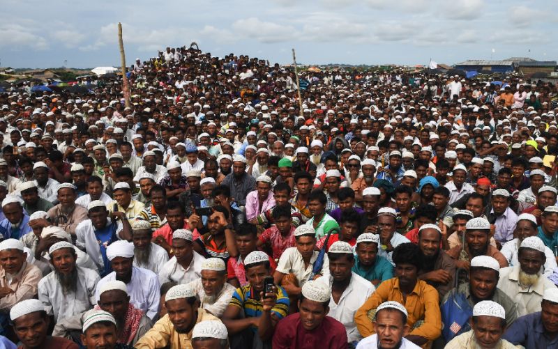 Rohingya refugees attend a ceremony in Bangladesh to remember the first anniversary of the military crackdown (AFP Photo/Dibyangshu SARKAR)