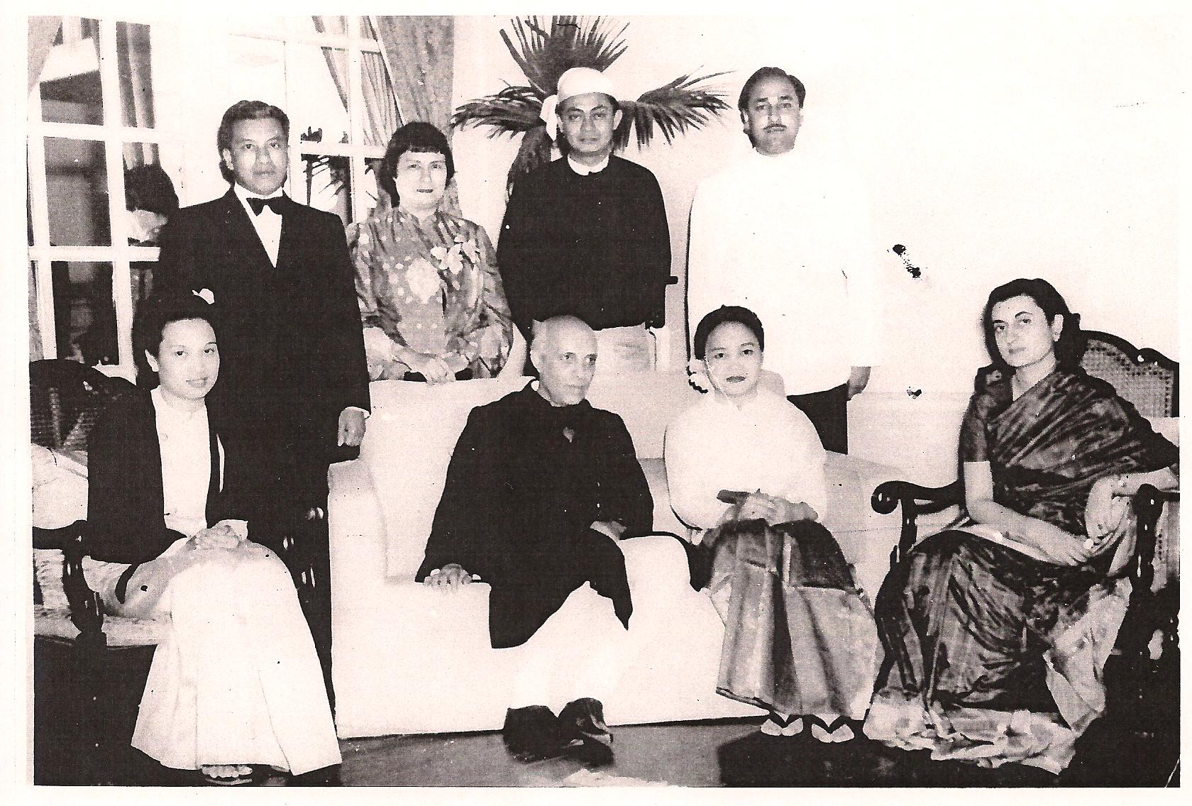 The Mahadevi of Yawnghwe with Jawaharlal Nehru and Indira Gandhi