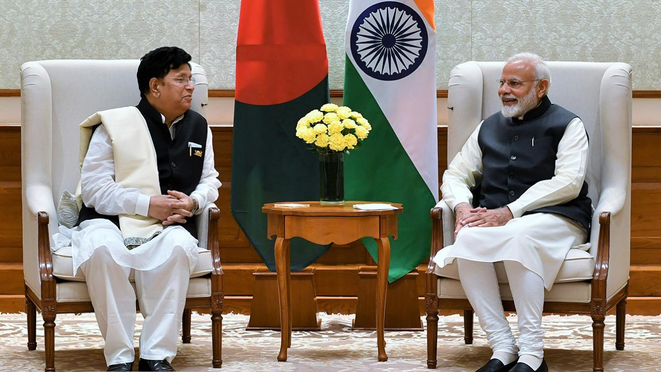 Foreign Minister AK Abdul Momen (left) in meeting with Indian Prime Minister Narendra Modi on February 7, 2019. Photo: PIB, India