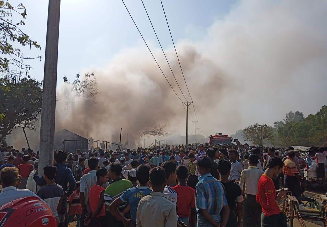 6 shops caught fire in Sittwe DarPaing